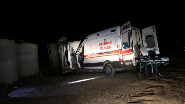 Şizofreni hastası ambulans kaçırdı