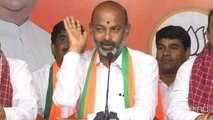 BRS Party... అందరూ వెర్రి మొఖాలే అంటూ Bandi Sanjay కామెంట్స్*Telangana | Telugu OneIndia