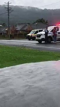 Road closed during police seige on Point Street, Bulli /Illawarra Mercury/ 7.10.22