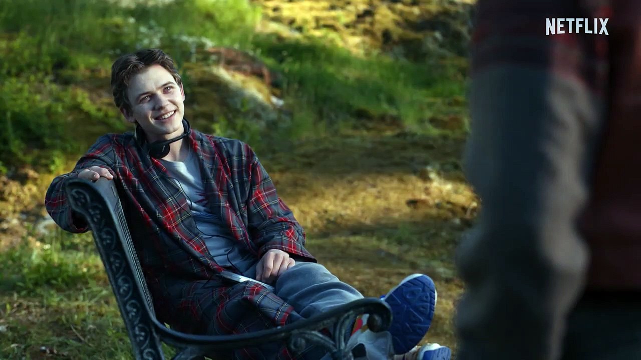 La bande-annonce de The Midnight Club, disponible sur Netflix : on mate ou on zappe ?