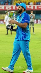 DK और Rohit की जुगलबंदी दिखे मस्ती और legpulling करते हुए