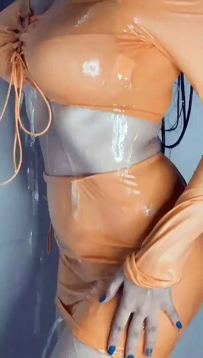 Hot dance