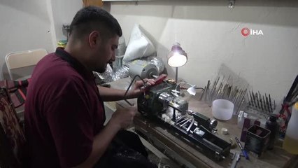 Tesbih tutkusu usta yaptı, siparişlere yetişemiyor