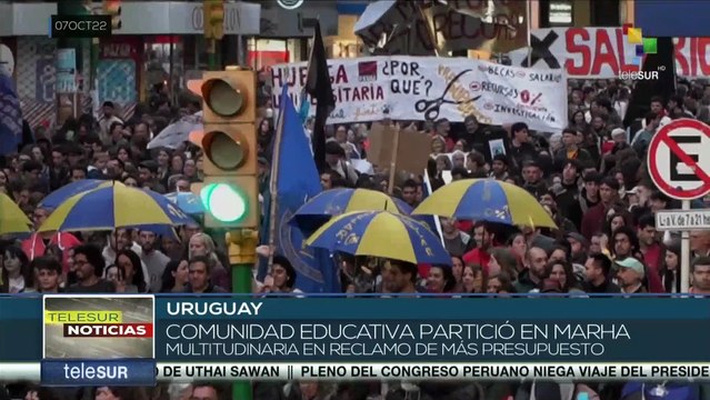 Estudiantes y gremios sindicales en Uruguay exigen aumento en el presupuesto estatal