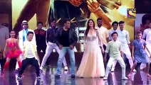 Salman Khan ने Perform किया उनके Fan के साथ Super Dancer Best Moments