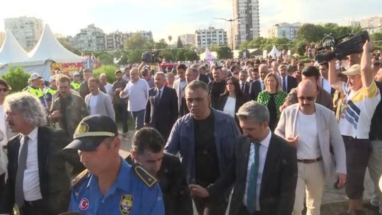 Adana haberleri | Gençlik ve Spor Bakanı Kasapoğlu'nun Uluslararası Adana Lezzet Festivali'ne katıldı