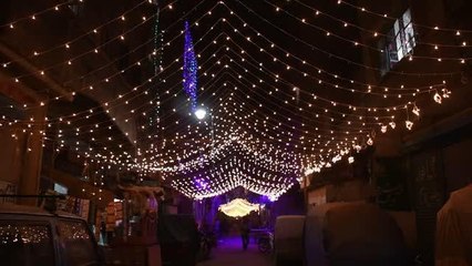 Pakistan'da Mevlit Kandili hazırlıkları