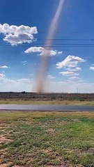 Powerful Dust Devil Spotted in West Texas