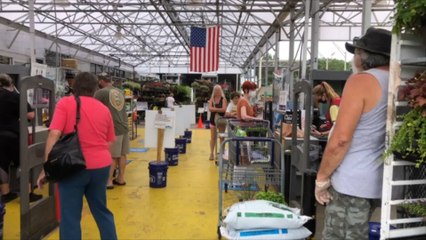 Unemployment Rate Falls As Job Market Stays Strong