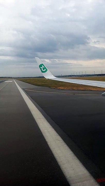 Aéroport de Lyon-Saint Exupéry #France (8)