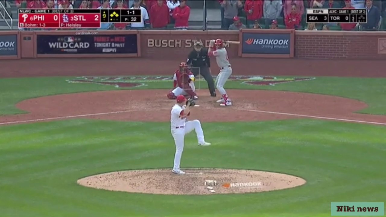Phillies score SIX in the 9th to stun the Cardinals in Game 1 of the