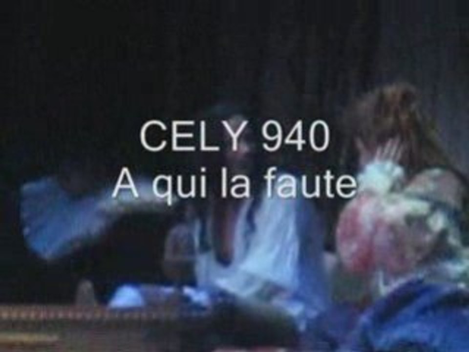 A QUI LA FAUTE