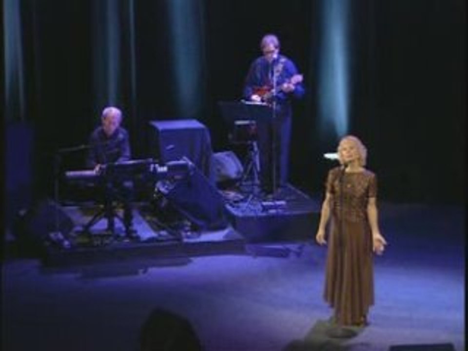 NOUS DORMIRONS ENSEMBLE