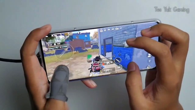 3000 Damage__ _ Xiaomi 12 PUBG full Handcam Solo Vs Squad_3(Release crazy gamer)