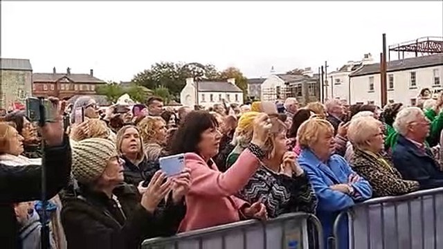 Town I Loved So Well by Phil Coulter & the people of Derry