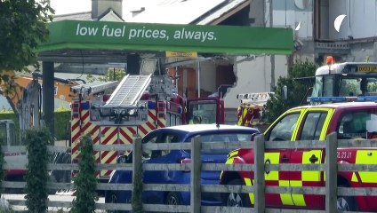 Mortos em explosão de posto de combustível na Irlanda