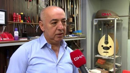 Viola d'amore yapımcısı Jonathan Hill ile ut yapımcısı Mustafa Copçuoğlu, DHA'ya yollarının nasıl kesiştiğini anlattı