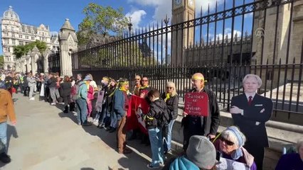 İngiltere'de WikiLeaks'in kurucusu Assange'a destek gösterisi düzenlendi