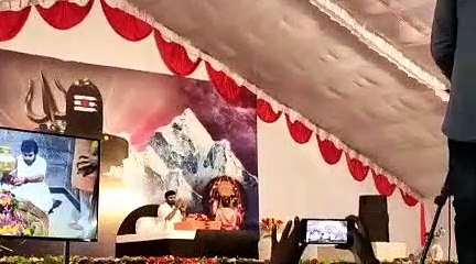 कथा में प्लास्टिक से दूरी का दिया संदेश