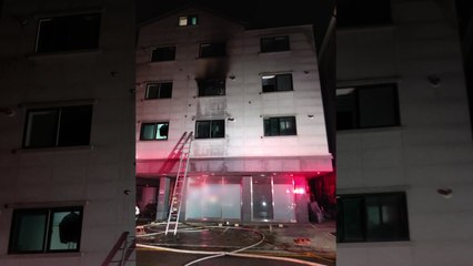 경기도 화성 연립주택에서 불...50대 남성 중상 / YTN