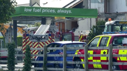 Una decena de muertos en la explosión de una gasolinera en Irlanda