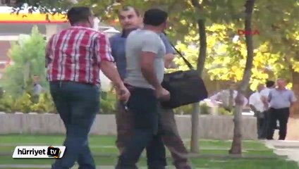 Alacaklısının işyerini kurşunladı