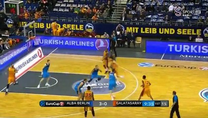 Galatasaray Alba Berlin'den 33 sayı fark yedi!