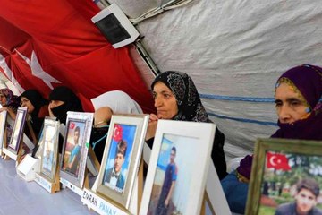 Son dakika haberi: Çocuklarını terör örgütüne kaptıran ailelerin direnişi sürüyor