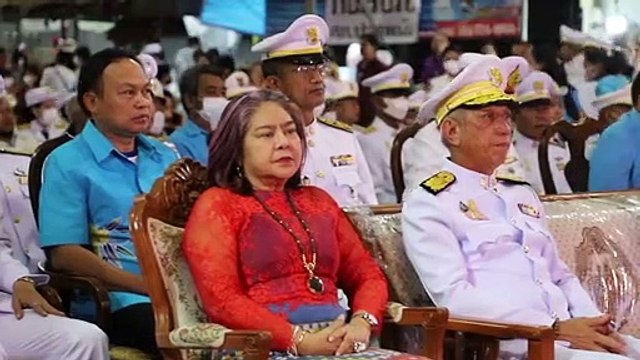 รมว.ท่องเที่ยวและกีฬาเปิดงานประเพณีลากพระและแข่งขันเรือเพรียวชิงถ้วยพระราชทาน ฯ ประจำปี 2565 ครั้งที่ 38