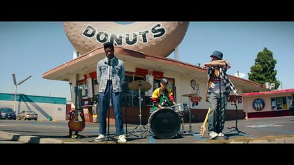 Dope Bande-annonce (RU)