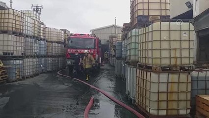 Pendik'te kimya fabrikasında çıkan yangın söndürüldü