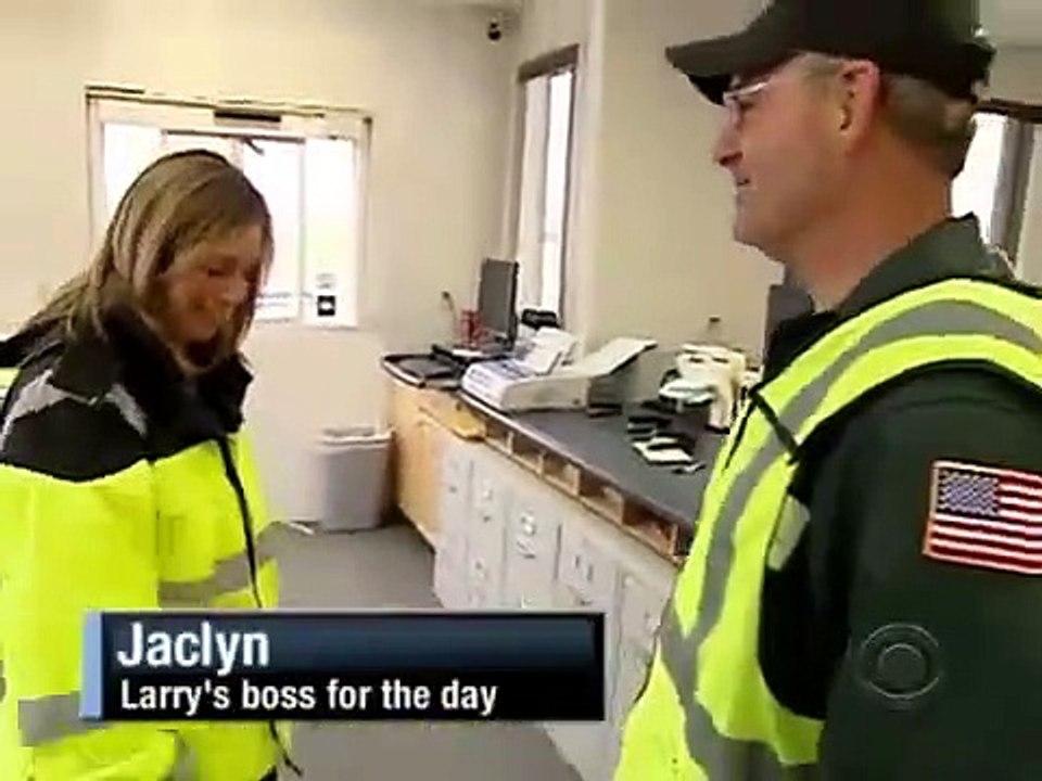 Celebrity Undercover Boss - Se1 - Ep01 HD Watch HD Deutsch