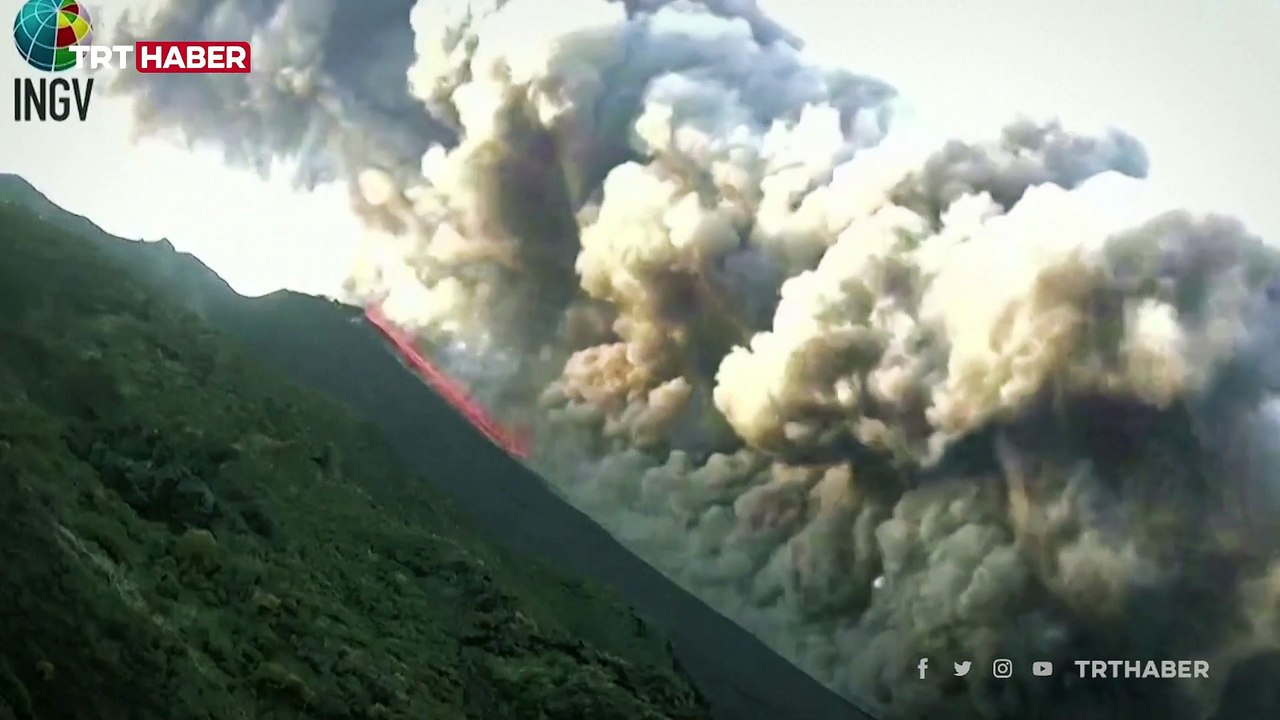İtalya'daki Stromboli Yanardağı'nda patlama