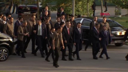 Cumhurbaşkanı Erdoğan, "Aralık ayında yeni değerlendirmelerle asgari ücreti en uygun rakama çıkaracağız"