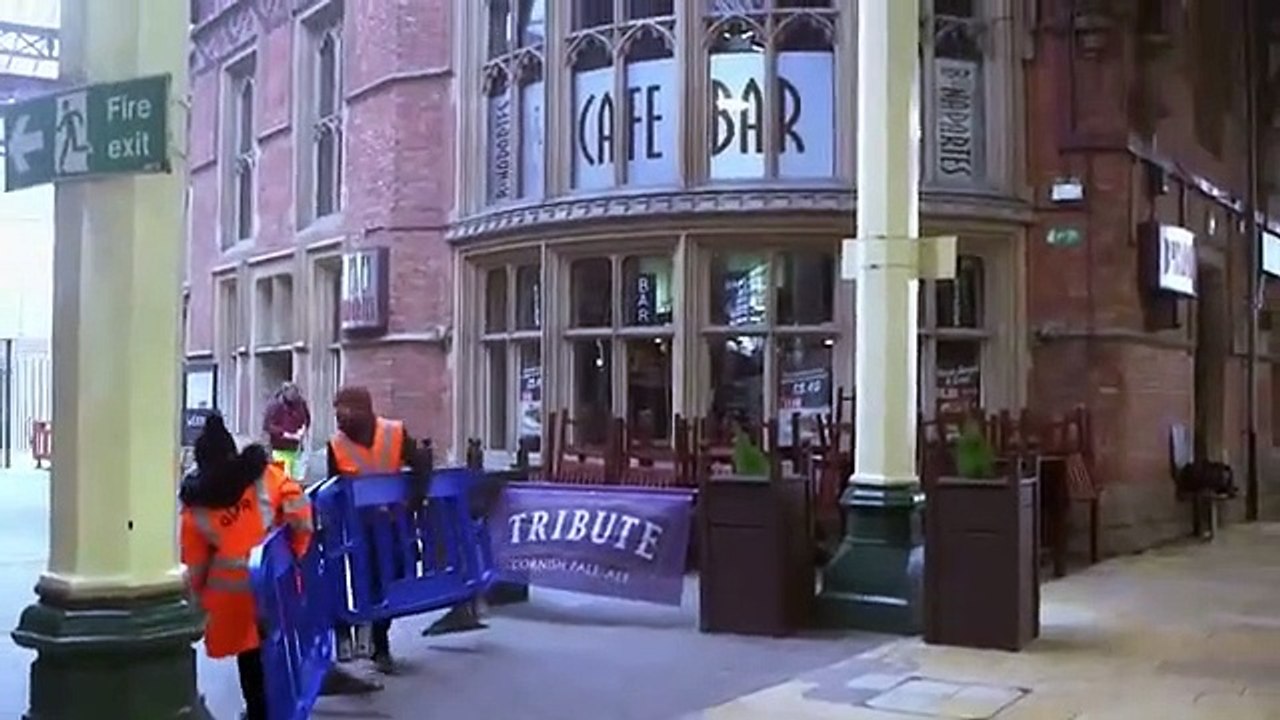 Paddington Station 24-7 - Se2 - Ep01 HD Watch HD Deutsch