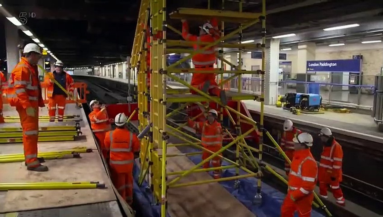 Paddington Station 24-7 - Se2 - Ep02 HD Watch HD Deutsch