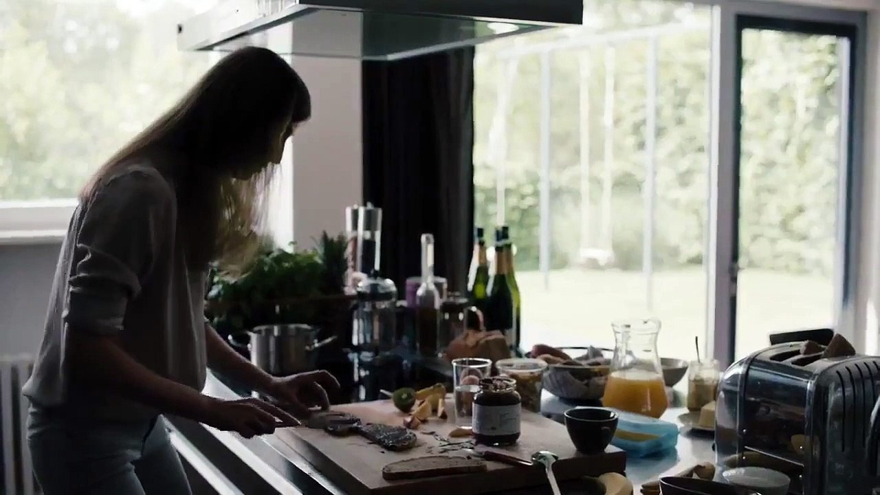 You Are Wanted - Se1 - Ep01 HD Watch HD Deutsch