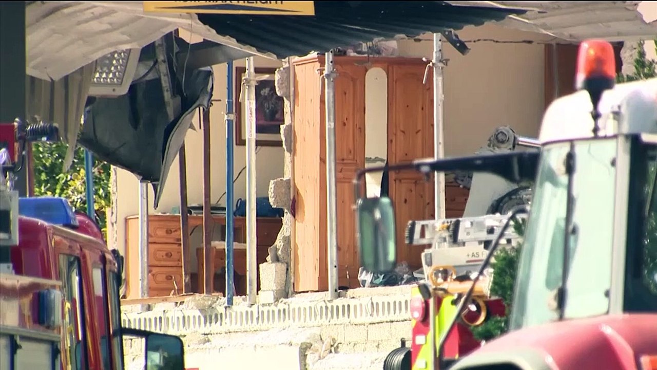 Irish Prime Minister leads tributes to Ireland blast victims