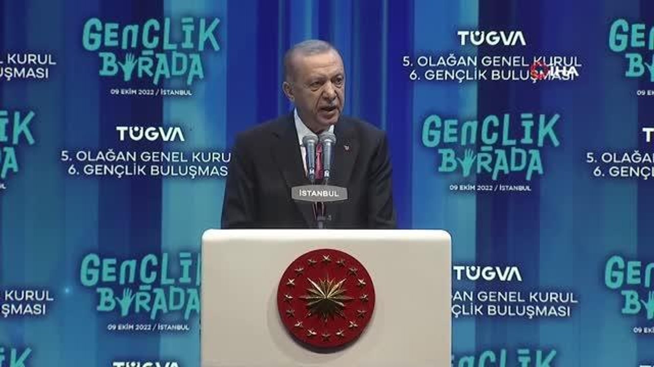 Cumhurbaşkanı Recep Tayyip Erdoğan: "Bizim terör örgütüne de sapkın akımına da kaptıracak tek bir evladımız bile yok"
