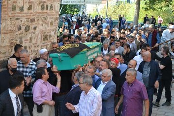 Eski TBMM Başkanı Arınç'ın ağabeyi son yolcuğuna uğurlandı