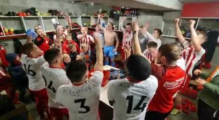 Dans le vestiaire d'Aische en fête