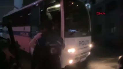 İSTANBUL-İSTANBUL'DA 44 KAÇAK GÖÇMEN YAKALANDI