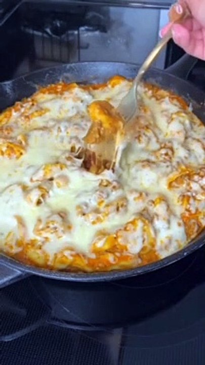 Backed cheese tortellini  Everyday Cooking Recipes #EverydayCookingRecipes