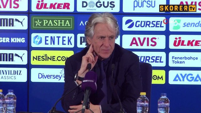 Jorge Jesus: "Bizim için birinci sıranın savaşında olmak önemli"