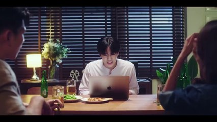 ค่อยๆรัก Step By Step 💖: เรื่องราวความรักและการเติบโตในสายอาชีพ