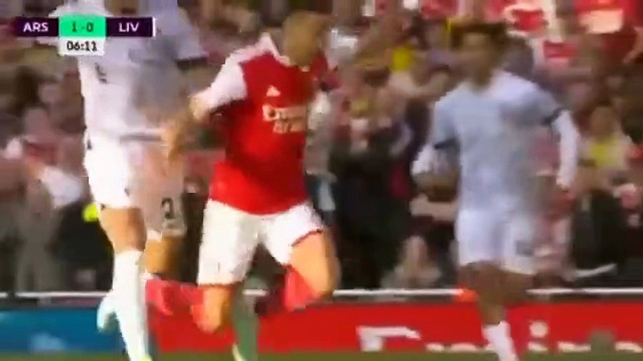 ملخص اهداف مباراة ليفربول وارسنال 2-3 ليفربول وارسنال