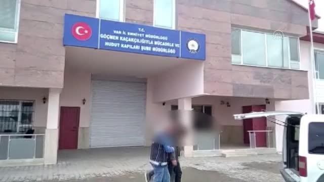 Göçmen kaçakçılığı yaptıkları iddiasıyla 4 şüpheli tutuklandı