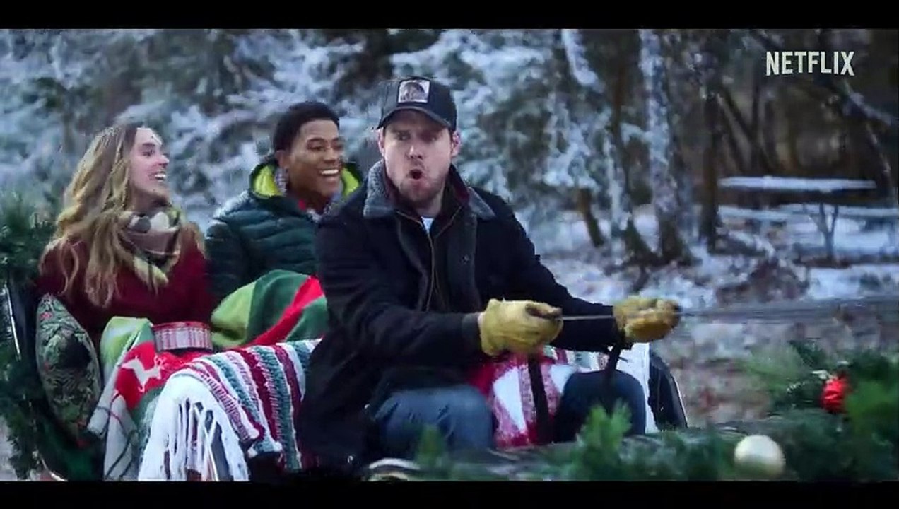 Falling For Christmas Trailer DF