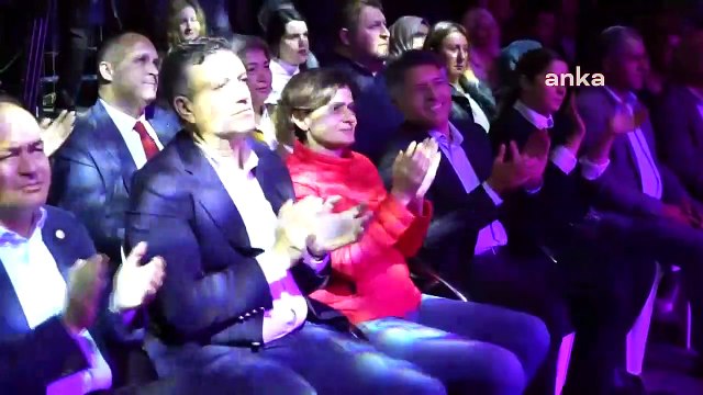 Sahneyi basan MHP'li vekile tepki gösteren Kaftancıoğlu Kardeş Kültürler Festivali'ne katıldı