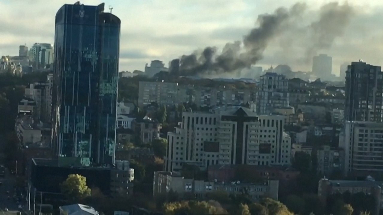 Rauchschwaden über Kiew